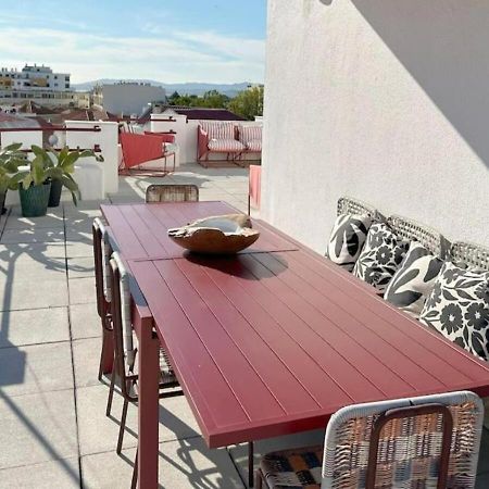 Groovy Caparica Gem With Large Sunny Terrace Διαμέρισμα Costa de Caparica Εξωτερικό φωτογραφία