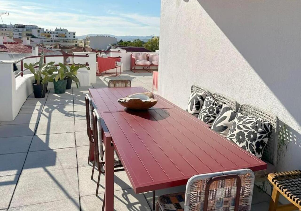 Groovy Caparica Gem With Large Sunny Terrace Διαμέρισμα Costa de Caparica Εξωτερικό φωτογραφία