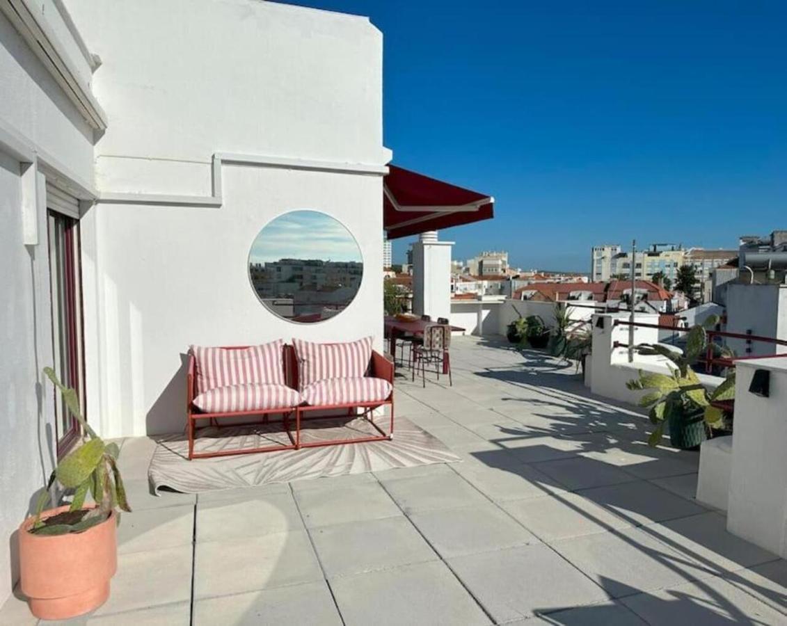 Groovy Caparica Gem With Large Sunny Terrace Διαμέρισμα Costa de Caparica Εξωτερικό φωτογραφία